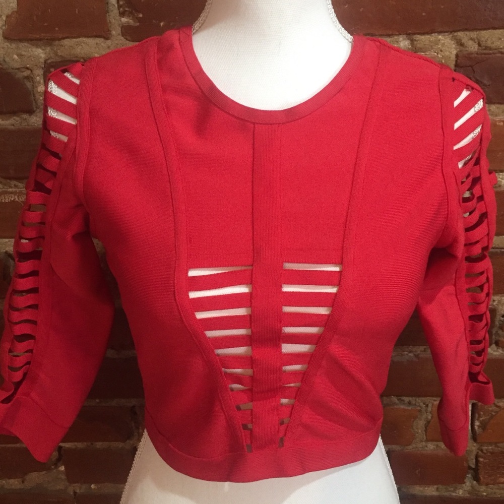 Red bandage crop w/ 3/4 length sleeves